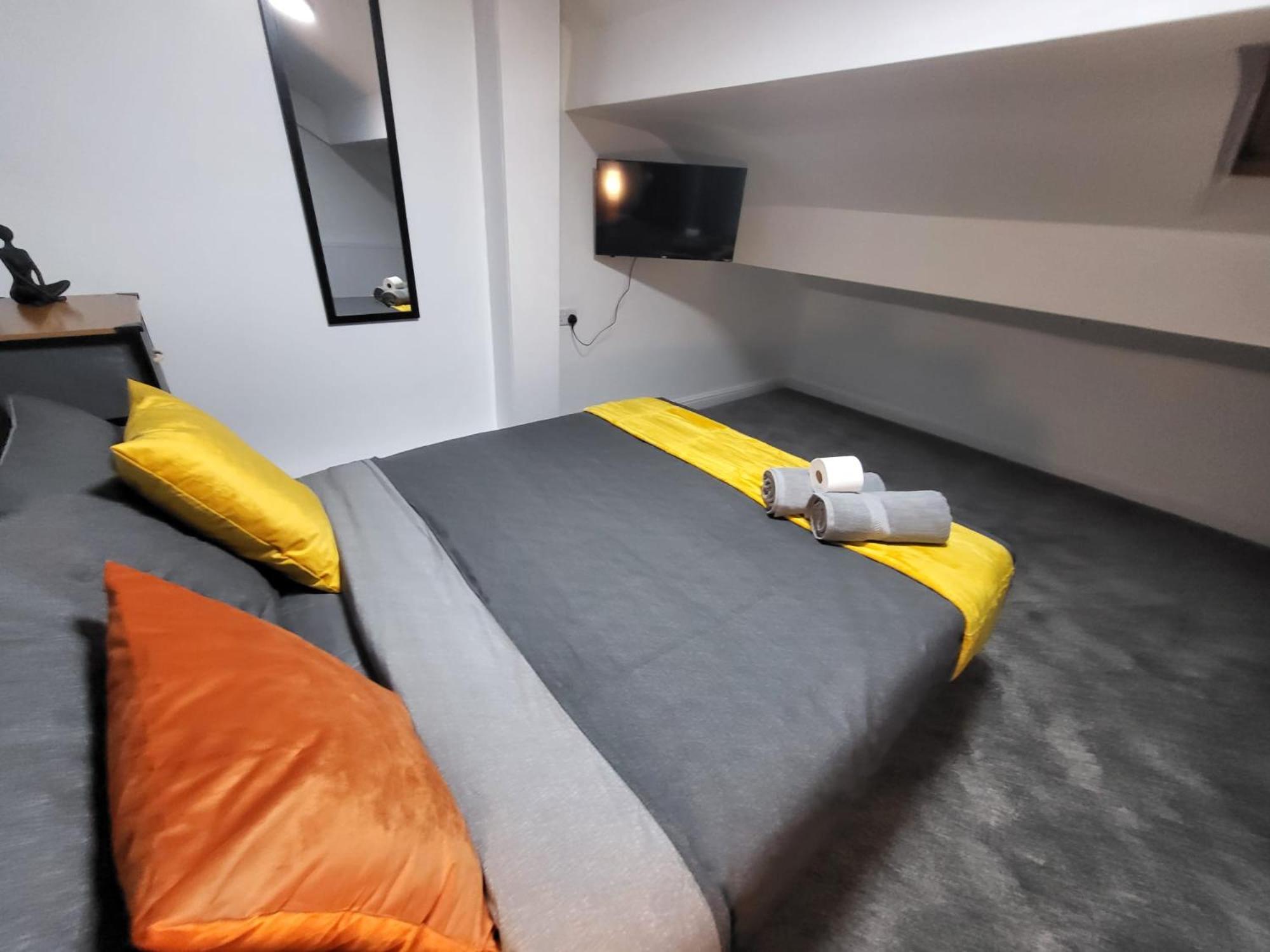 Stay Sleep Rest - Oldham Exterior photo